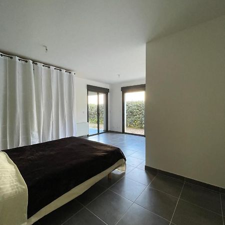 Appartement A Deux Pas De La Plage Аячо Екстериор снимка