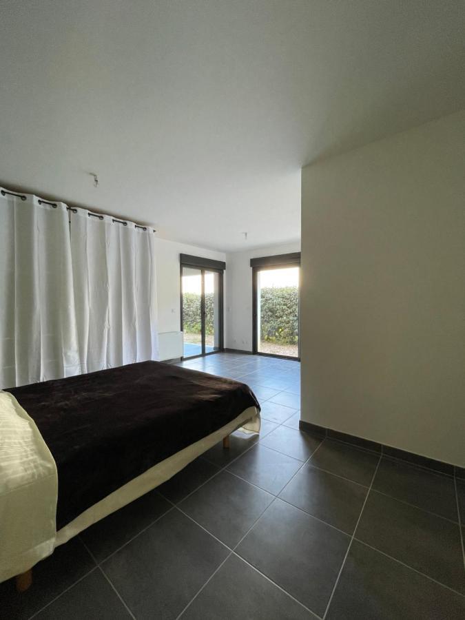 Appartement A Deux Pas De La Plage Аячо Екстериор снимка