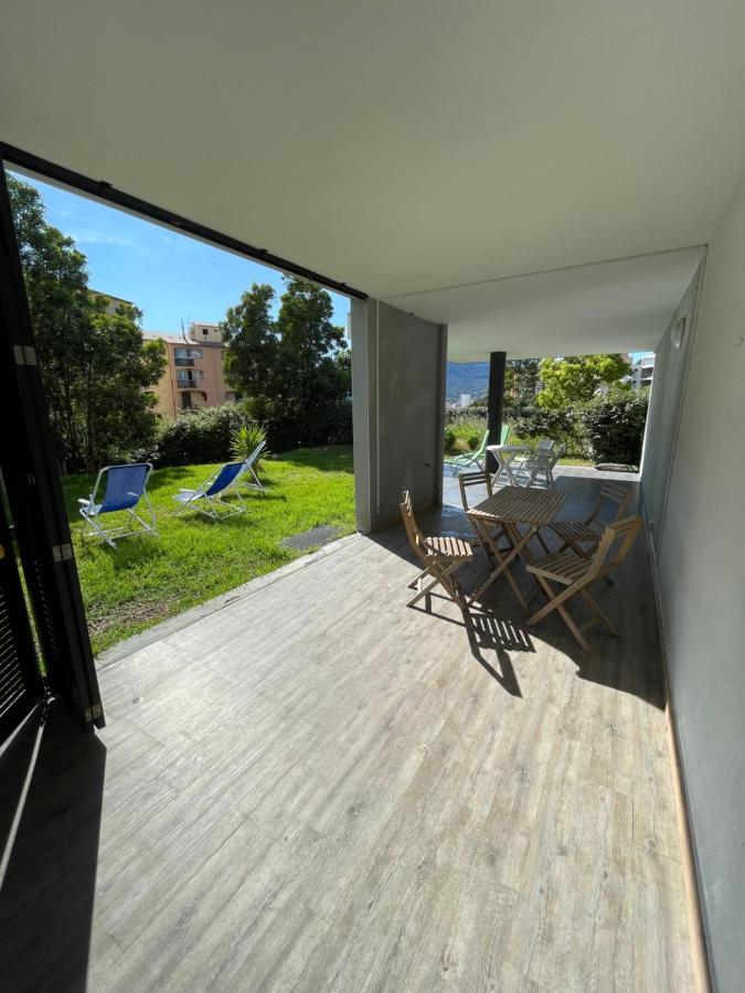 Appartement A Deux Pas De La Plage Аячо Екстериор снимка